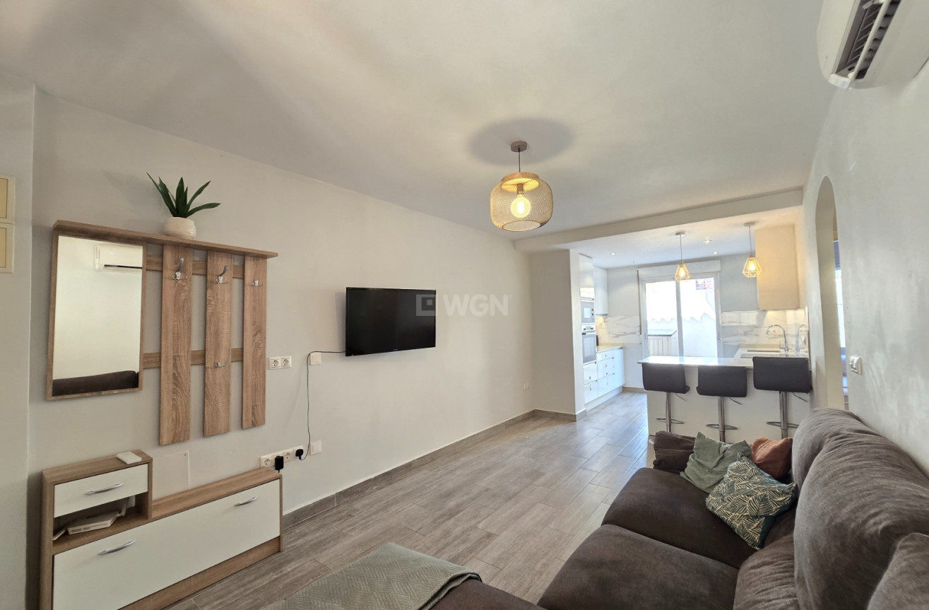 Resale - Apartment / flat - Orihuela Costa - Costa Blanca