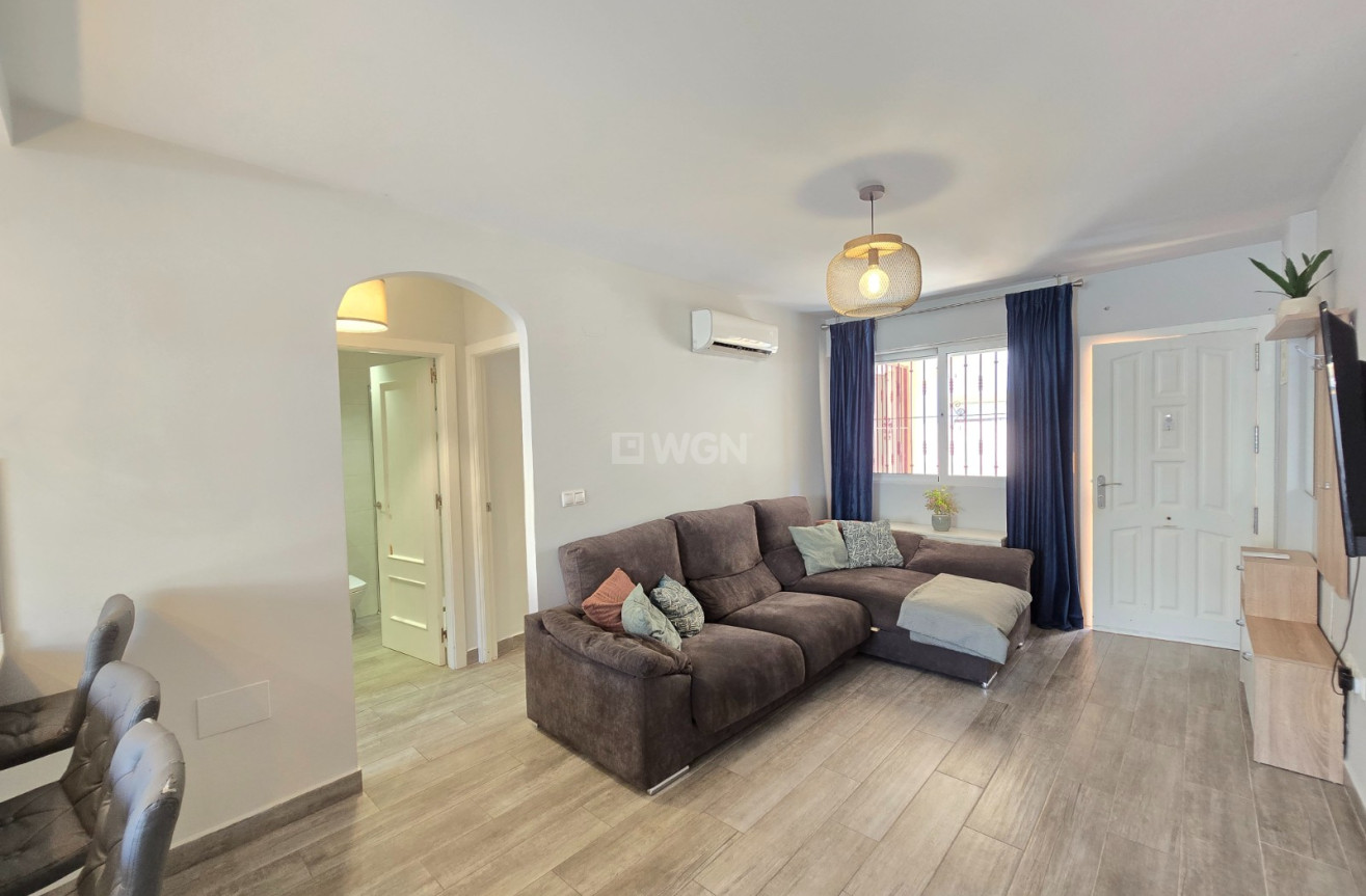 Resale - Apartment / flat - Orihuela Costa - Costa Blanca