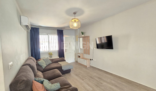 Resale - Apartment / flat - Orihuela Costa - Costa Blanca