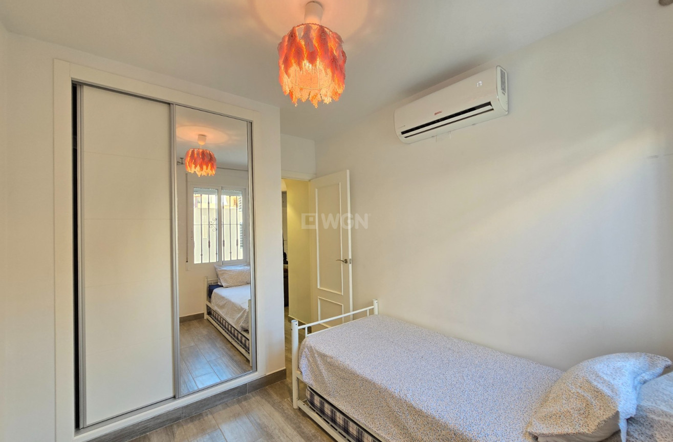 Resale - Apartment / flat - Orihuela Costa - Costa Blanca