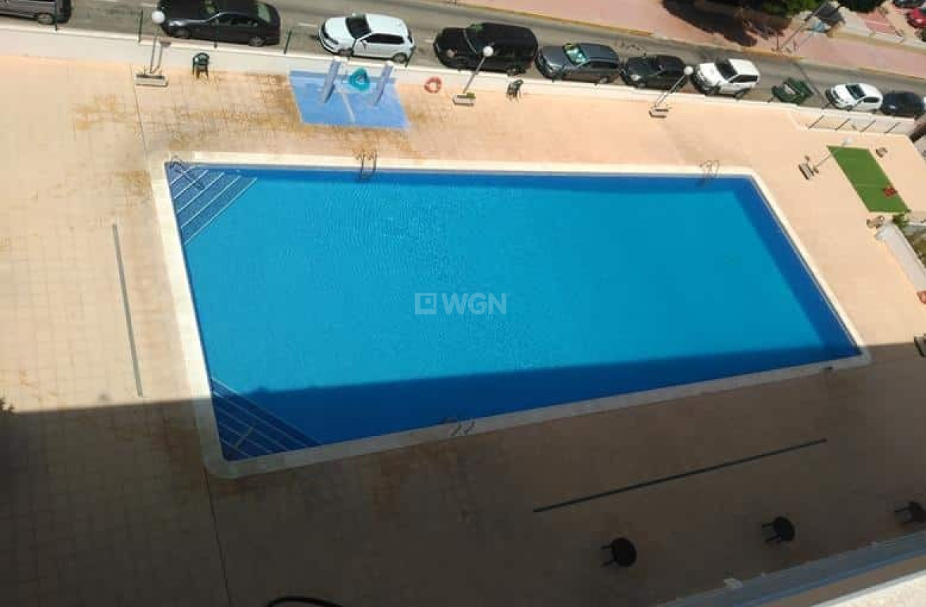 Resale - Apartment / flat - Punta Prima - Costa Blanca