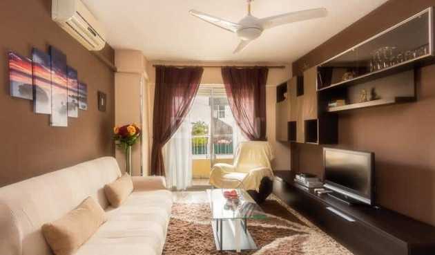 Resale - Apartment / flat - Punta Prima - Costa Blanca