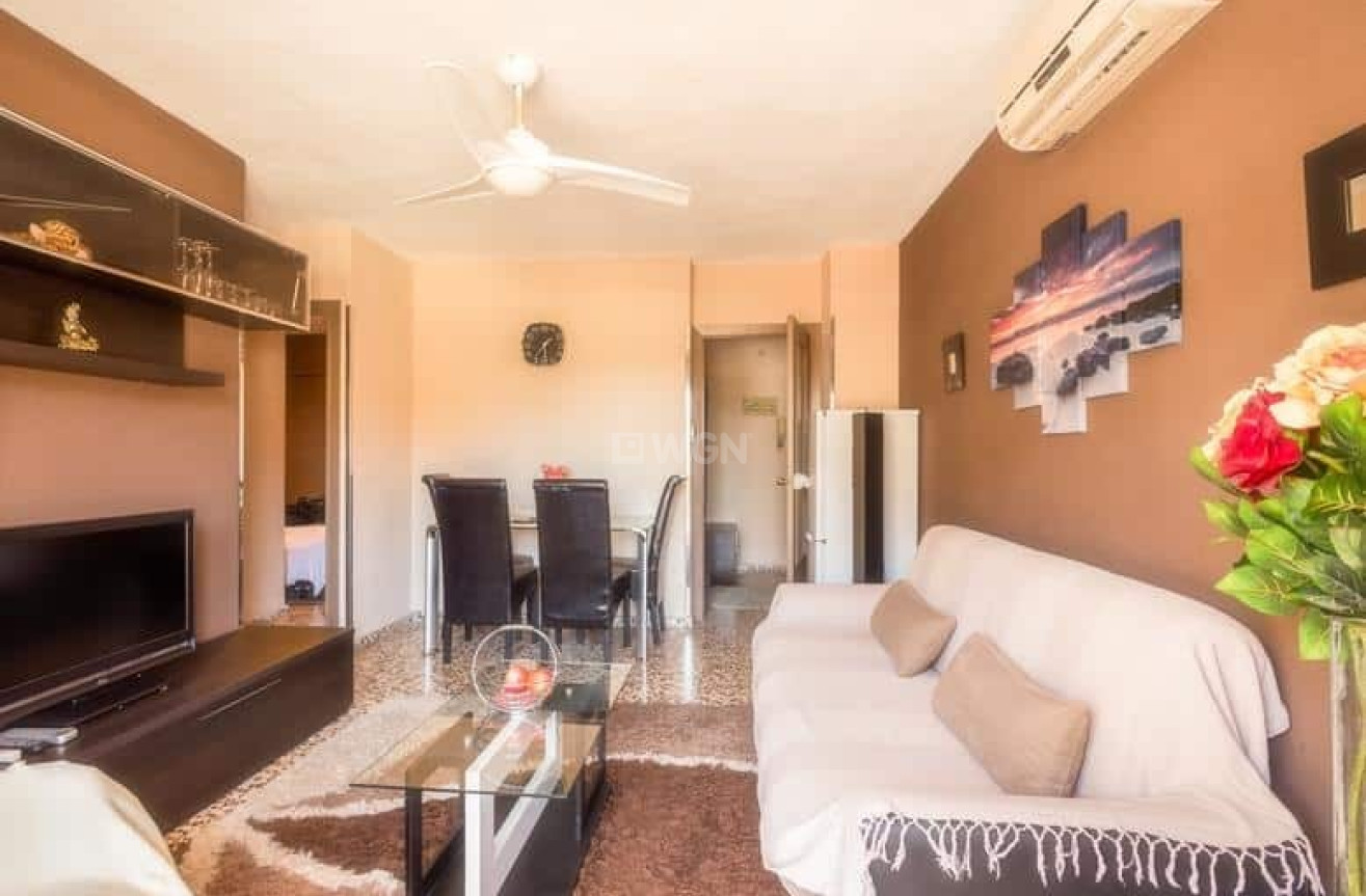 Resale - Apartment / flat - Punta Prima - Costa Blanca