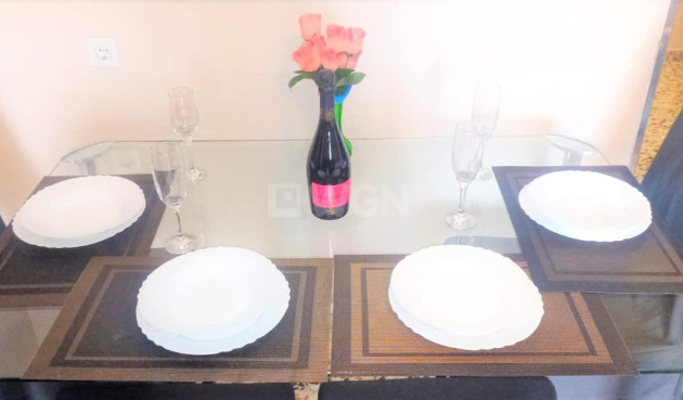 Resale - Apartment / flat - Punta Prima - Costa Blanca