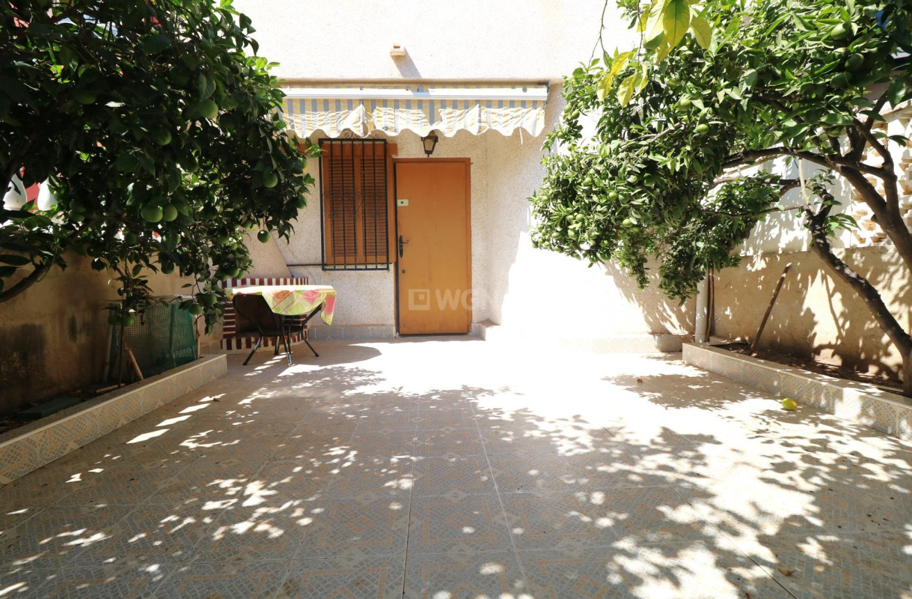 Odsprzedaż - Kamienica - Torrevieja - El Acequión - Los Náufragos