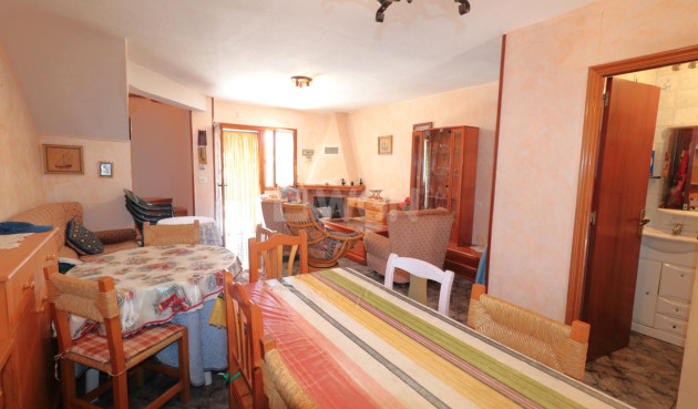 Odsprzedaż - Kamienica - Torrevieja - El Acequión - Los Náufragos