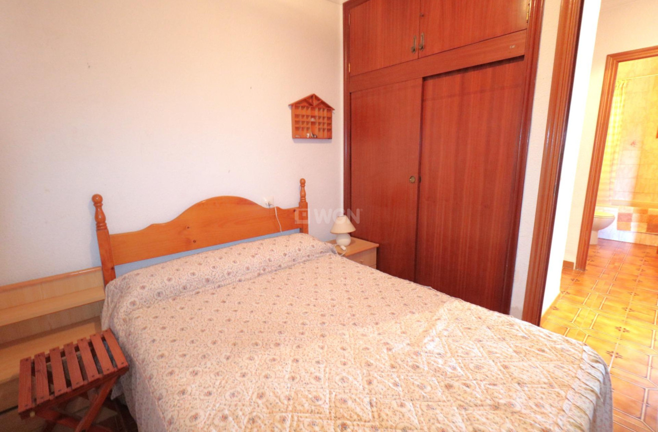 Odsprzedaż - Kamienica - Torrevieja - El Acequión - Los Náufragos