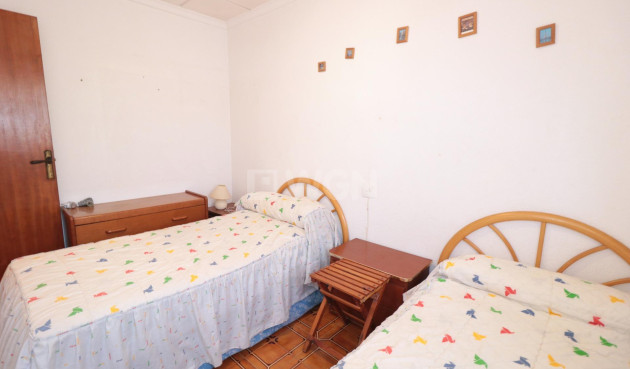 Odsprzedaż - Kamienica - Torrevieja - El Acequión - Los Náufragos