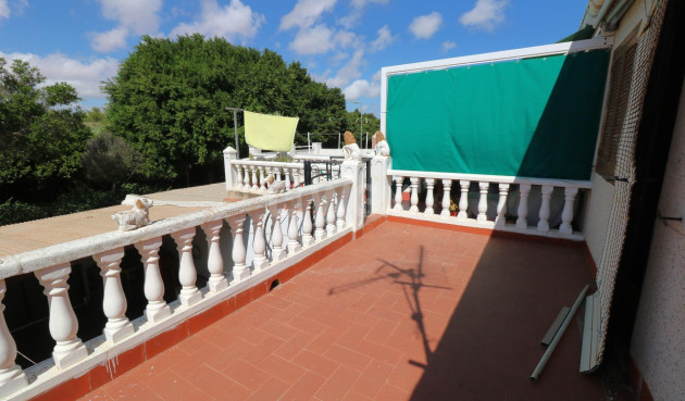 Odsprzedaż - Kamienica - Torrevieja - El Acequión - Los Náufragos