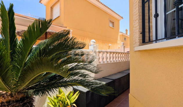 Wiederverkauf - Villa - Lo Crispin - Inland