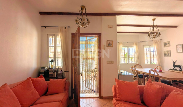 Wiederverkauf - Villa - Lo Crispin - Inland