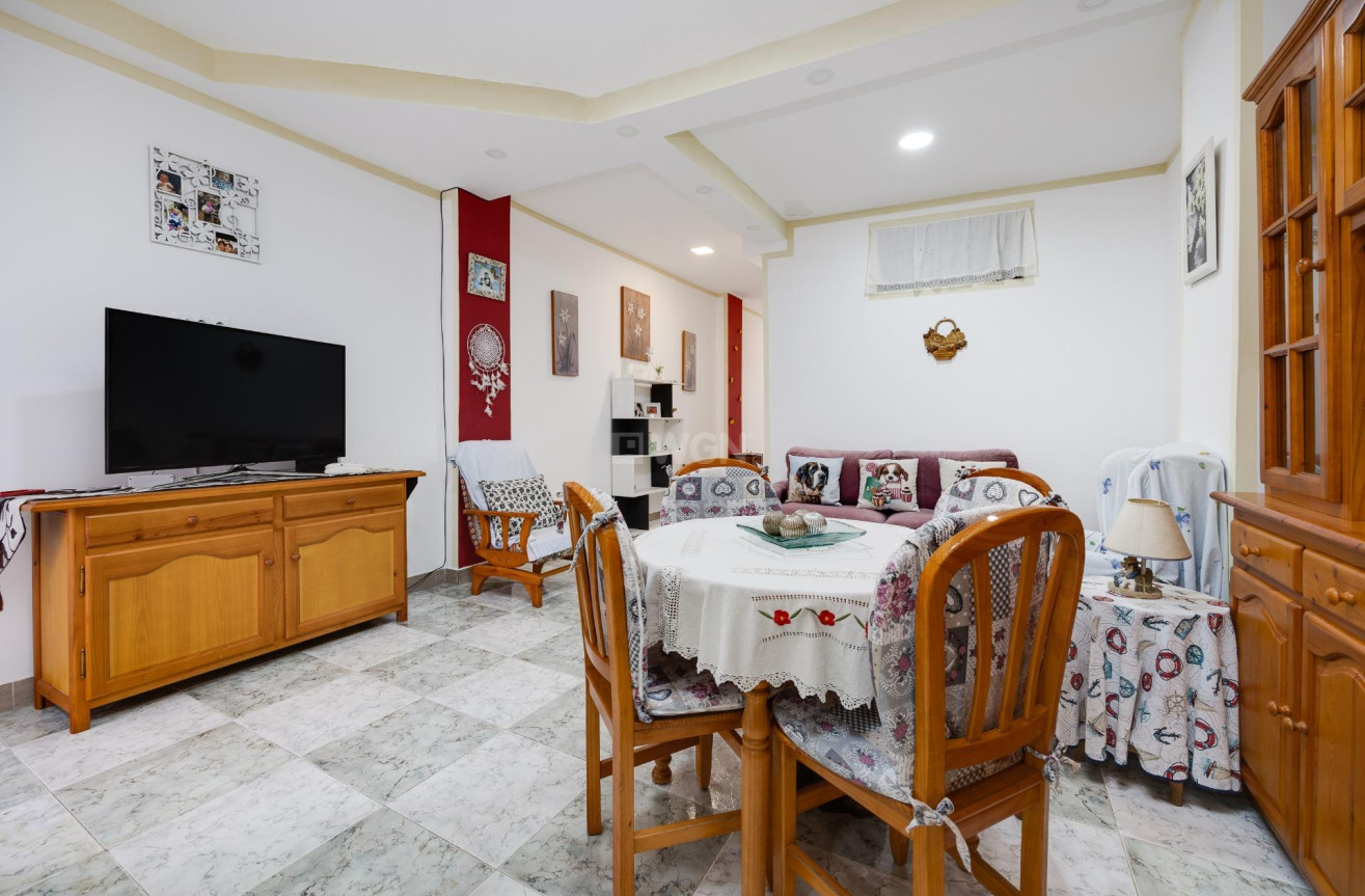 Reventa - Apartamento / piso - Torrevieja - Centro