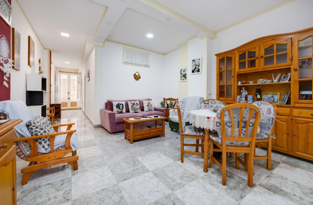 Reventa - Apartamento / piso - Torrevieja - Centro