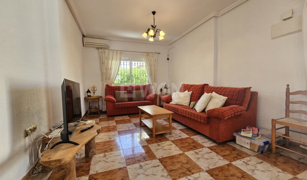 Odsprzedaż - Villa - Cabo Roig - Costa Blanca