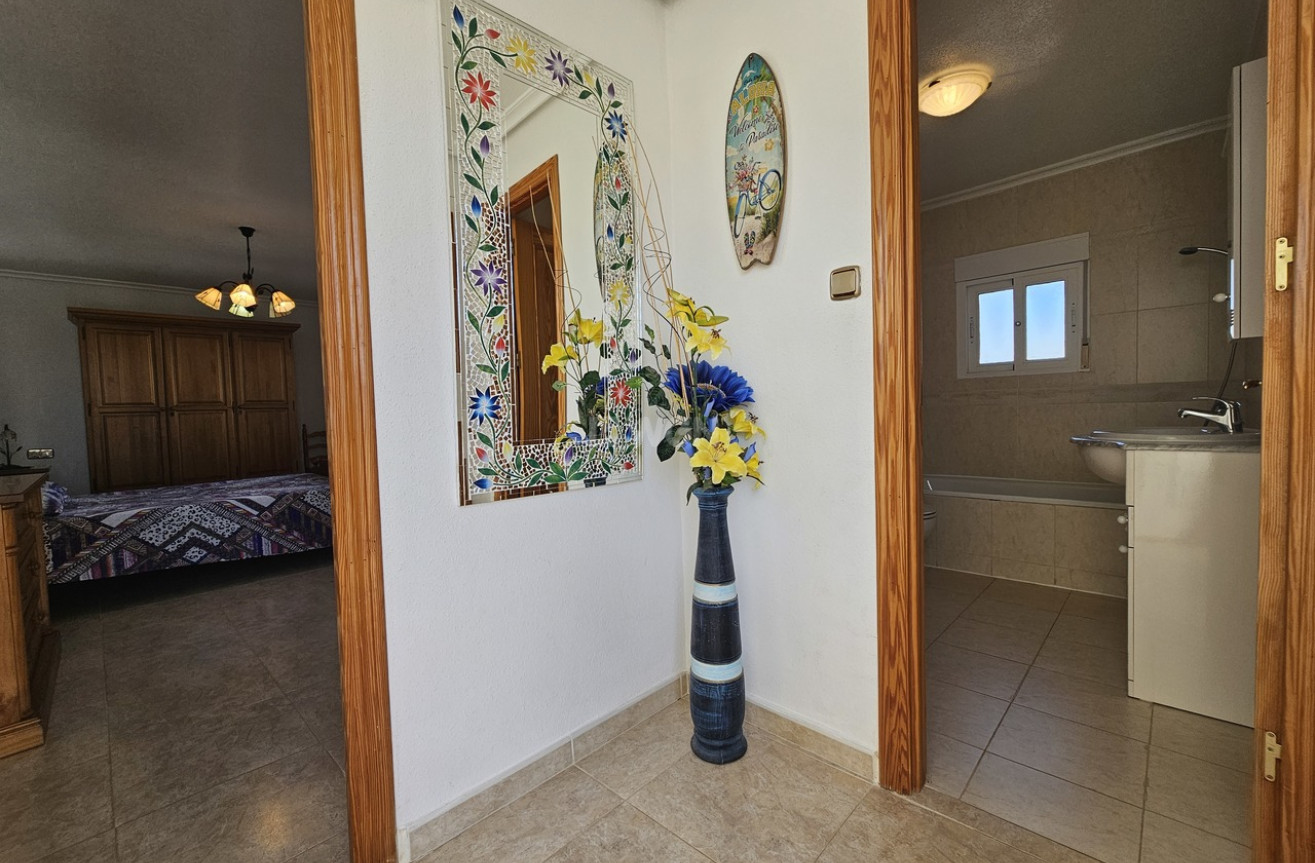 Odsprzedaż - Villa - Cabo Roig - Costa Blanca