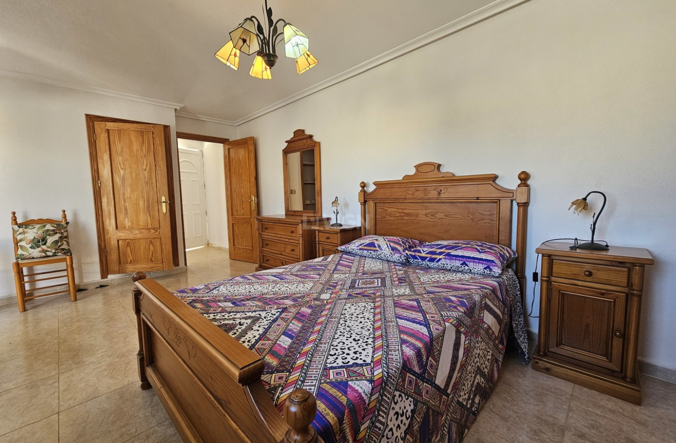 Odsprzedaż - Villa - Cabo Roig - Costa Blanca