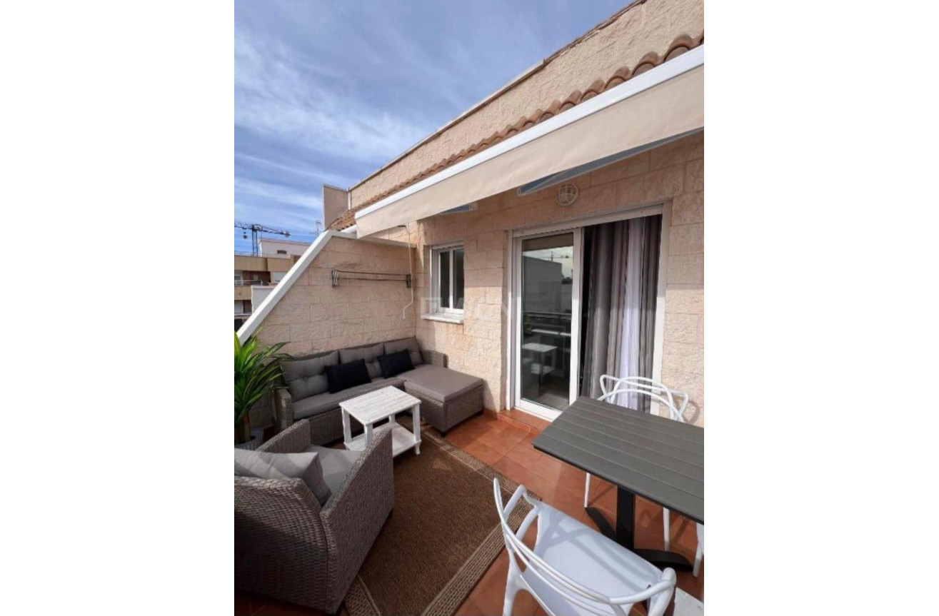 Odsprzedaż - Daszek - Torrevieja - Estacion De Autobuses