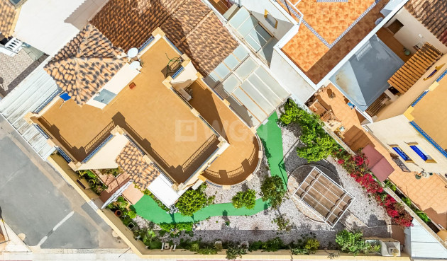 Odsprzedaż - Villa - Orihuela Costa - Costa Blanca