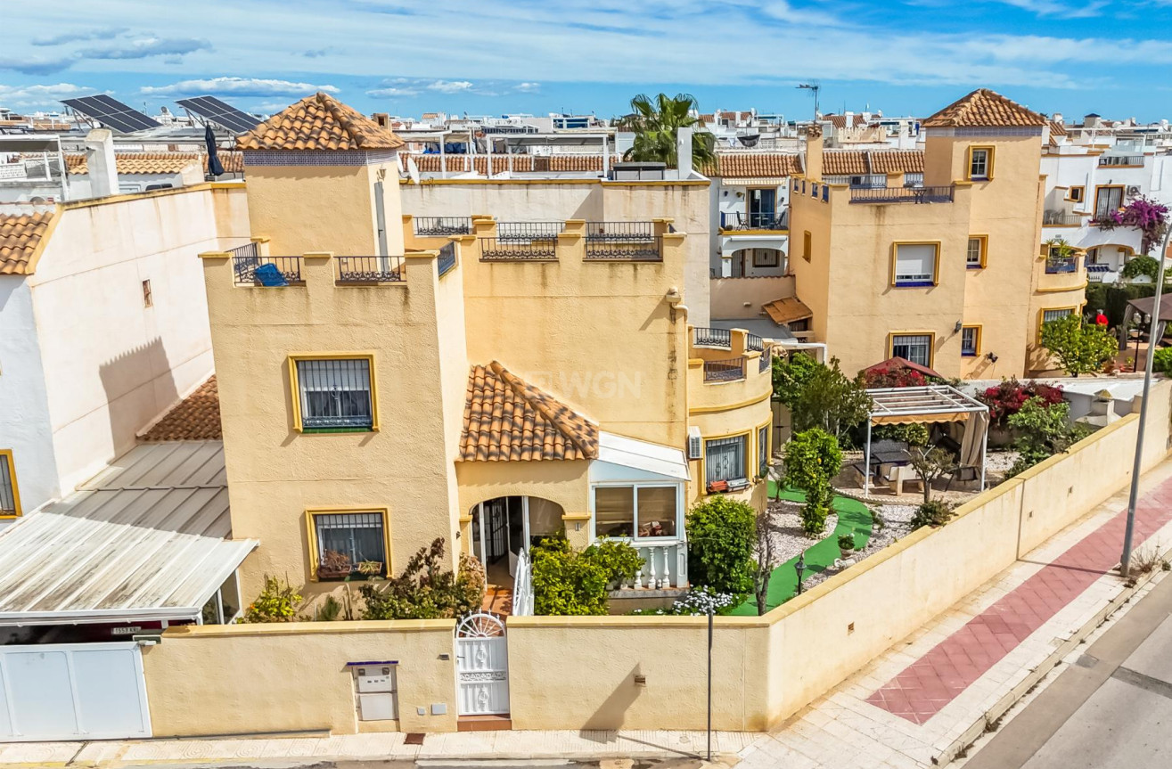 Odsprzedaż - Villa - Orihuela Costa - Costa Blanca