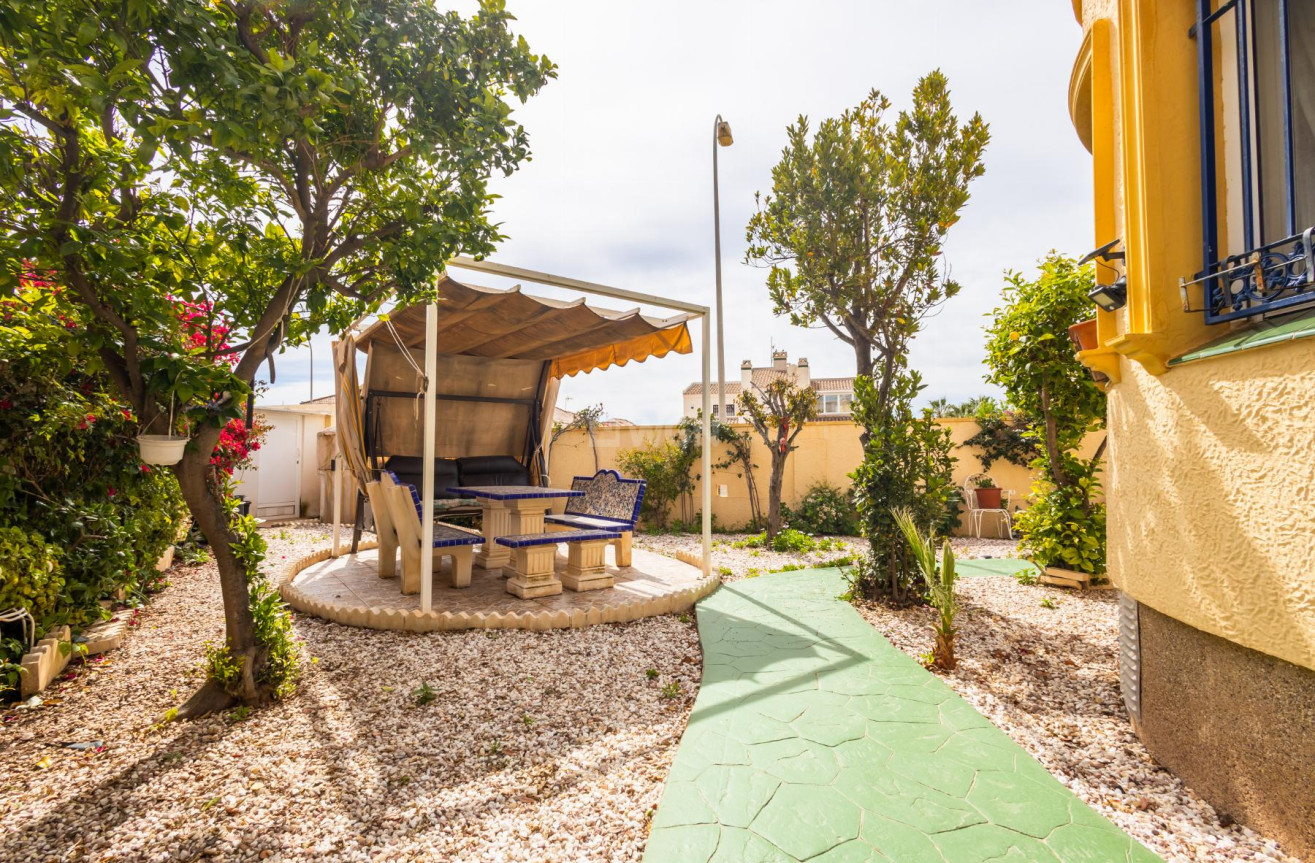 Odsprzedaż - Villa - Orihuela Costa - Costa Blanca