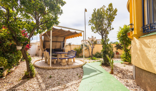 Odsprzedaż - Villa - Orihuela Costa - Costa Blanca