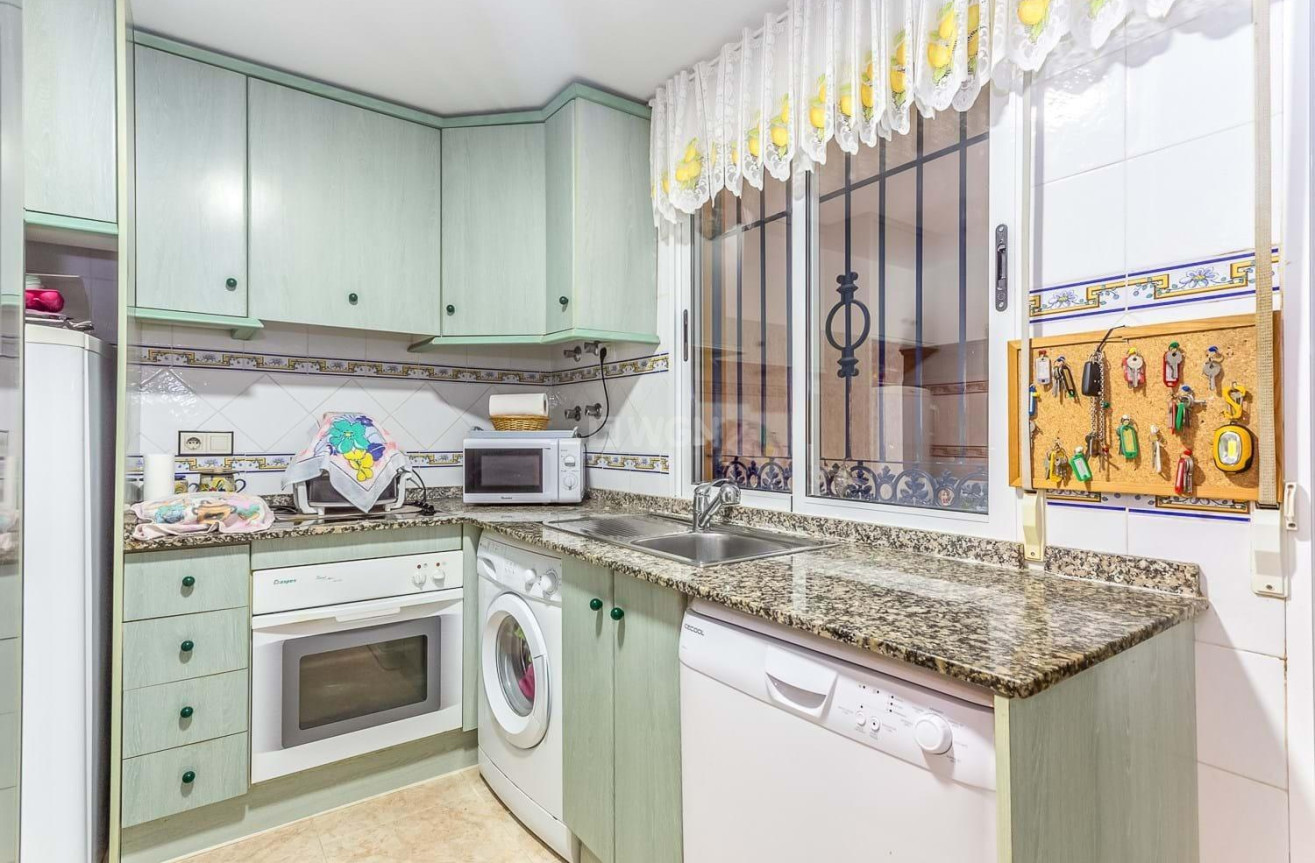 Odsprzedaż - Villa - Orihuela Costa - Costa Blanca