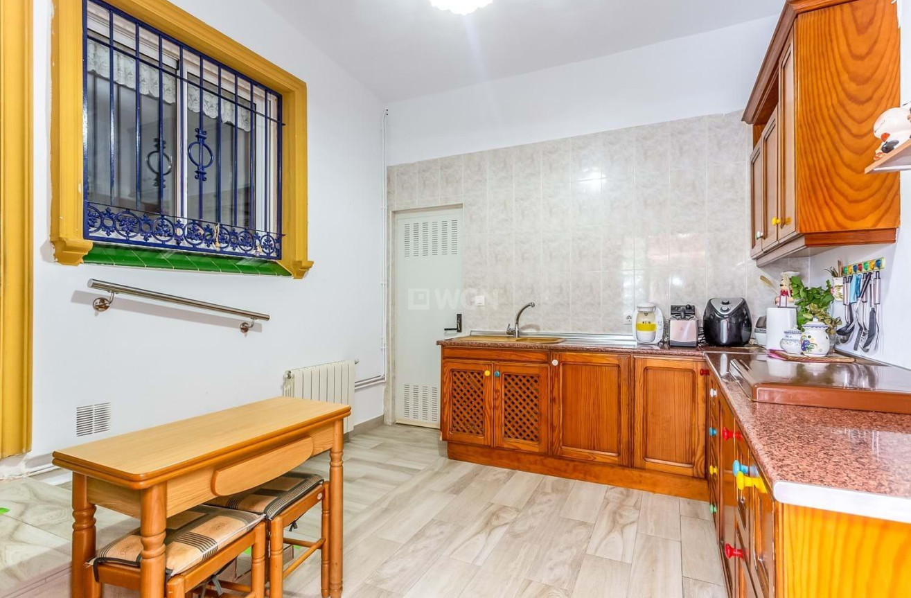 Odsprzedaż - Villa - Orihuela Costa - Costa Blanca