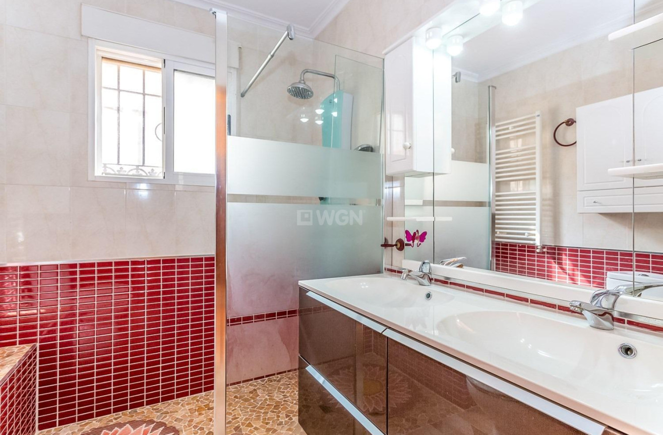 Odsprzedaż - Villa - Orihuela Costa - Costa Blanca