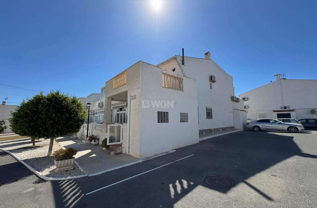 Resale - Duplex - La Mata - Costa Blanca