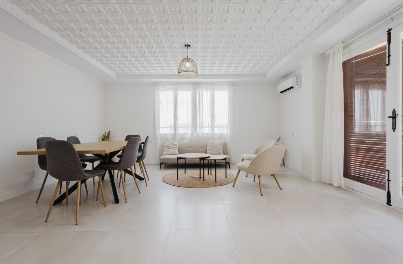 Reventa - Apartamento / piso - Torrevieja - Costa Blanca