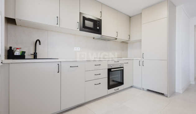 Reventa - Apartamento / piso - Torrevieja - Costa Blanca
