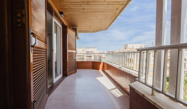 Reventa - Apartamento / piso - Torrevieja - Costa Blanca