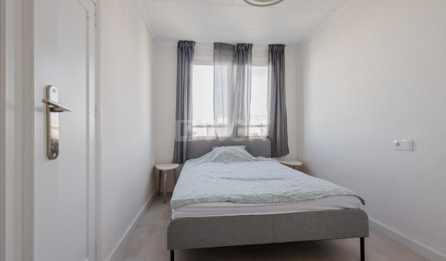 Reventa - Apartamento / piso - Torrevieja - Costa Blanca