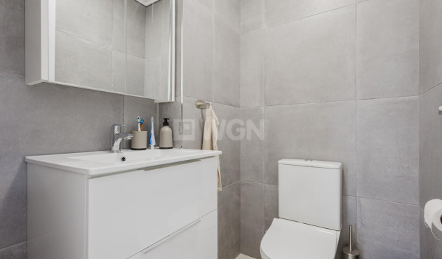 Reventa - Apartamento / piso - Torrevieja - Costa Blanca