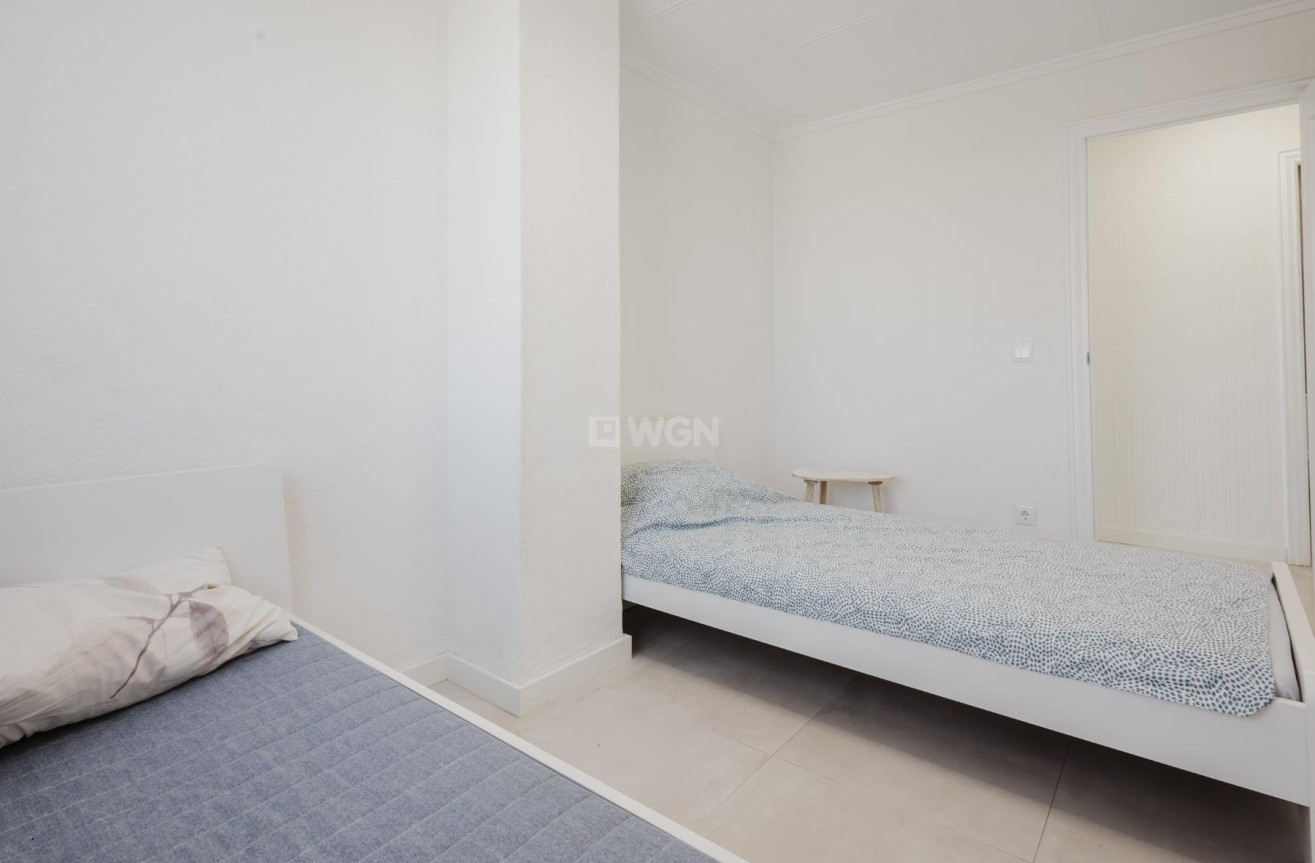 Reventa - Apartamento / piso - Torrevieja - Costa Blanca