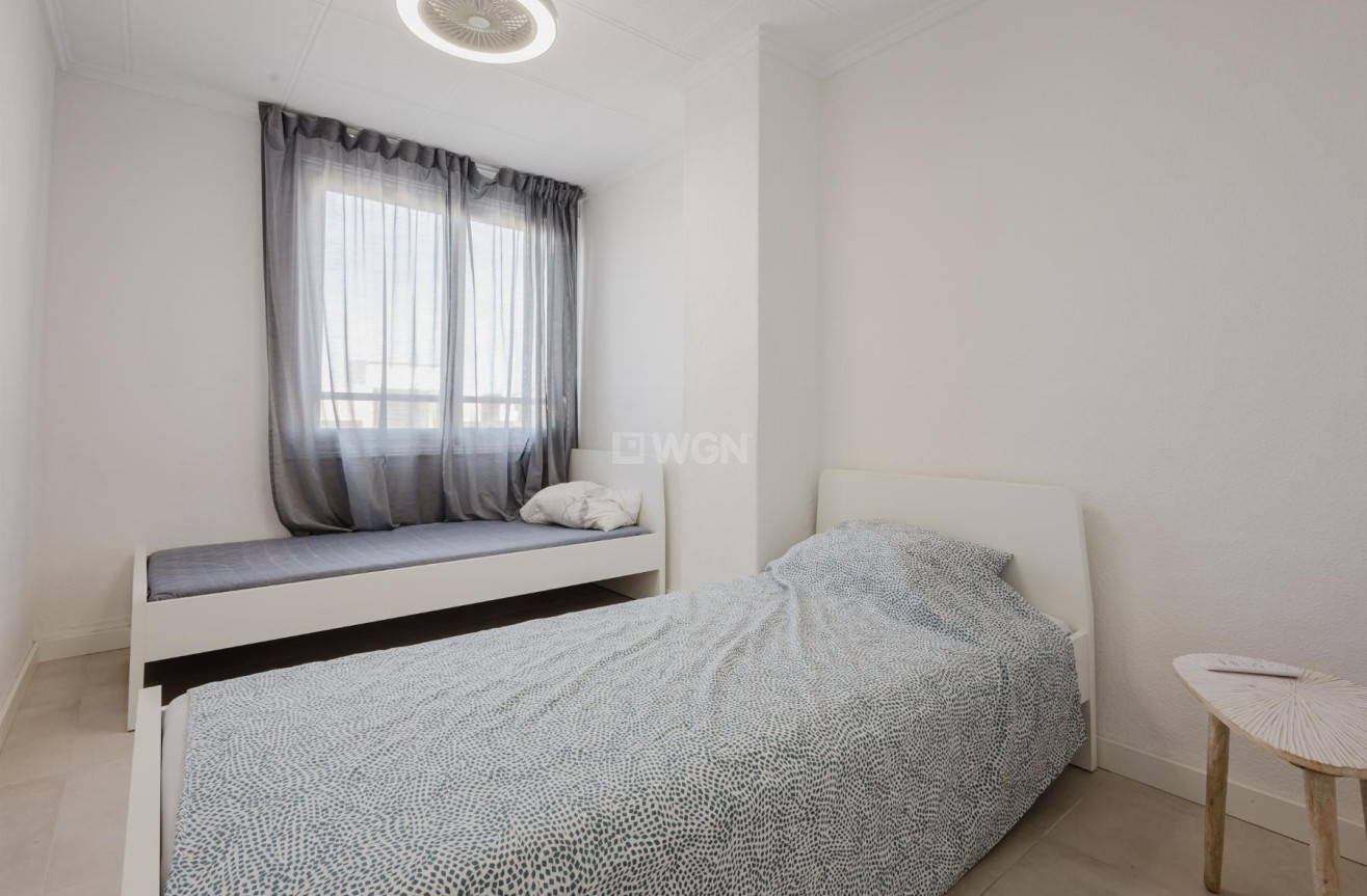 Reventa - Apartamento / piso - Torrevieja - Costa Blanca