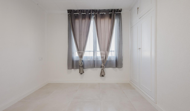 Reventa - Apartamento / piso - Torrevieja - Costa Blanca