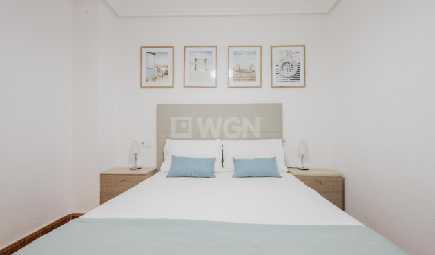 Resale - Apartment / flat - Torrevieja - Costa Blanca