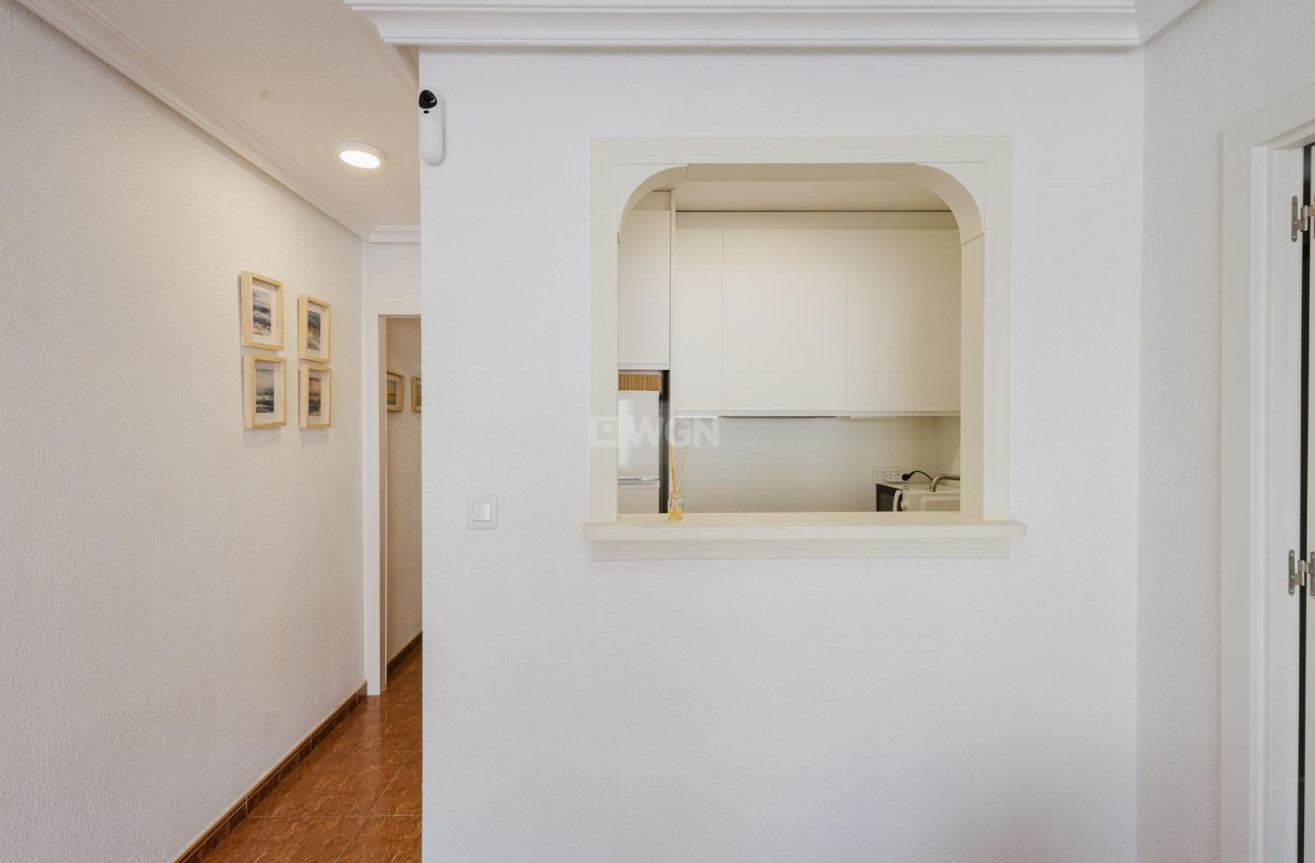 Resale - Apartment / flat - Torrevieja - Costa Blanca