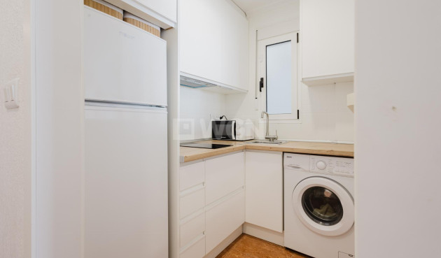 Resale - Apartment / flat - Torrevieja - Costa Blanca