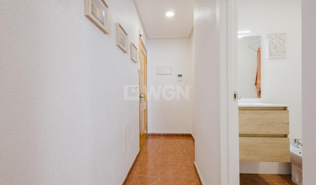 Resale - Apartment / flat - Torrevieja - Costa Blanca