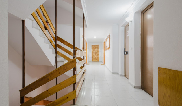 Resale - Apartment / flat - Torrevieja - Costa Blanca