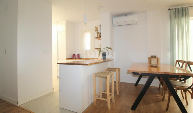 Resale - Apartment / flat - Torrevieja - Costa Blanca