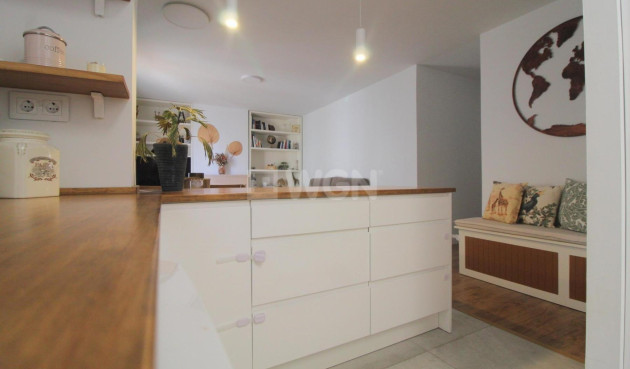 Resale - Apartment / flat - Torrevieja - Costa Blanca