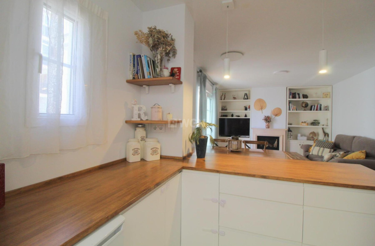 Resale - Apartment / flat - Torrevieja - Costa Blanca