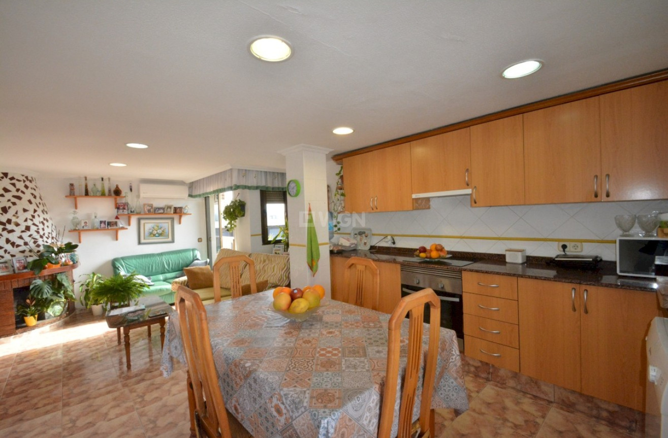 Odsprzedaż - Daszek - Guardamar del Segura - Costa Blanca