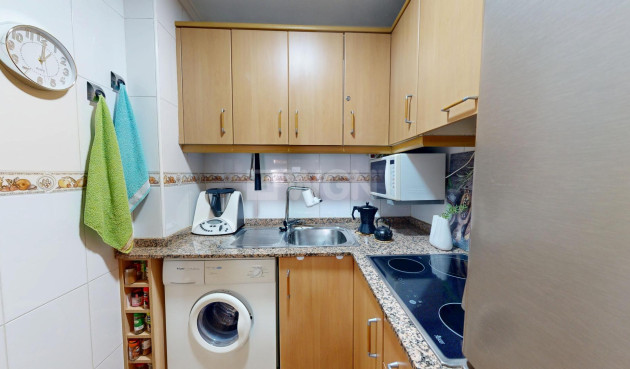 Reventa - Apartamento / piso - Torrevieja - Estacion De Autobuses