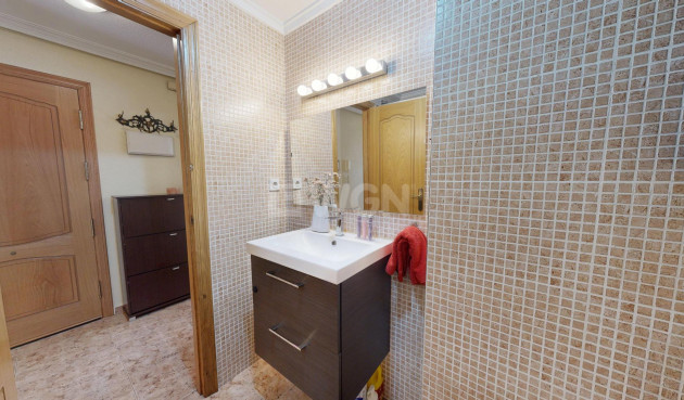 Reventa - Apartamento / piso - Torrevieja - Estacion De Autobuses