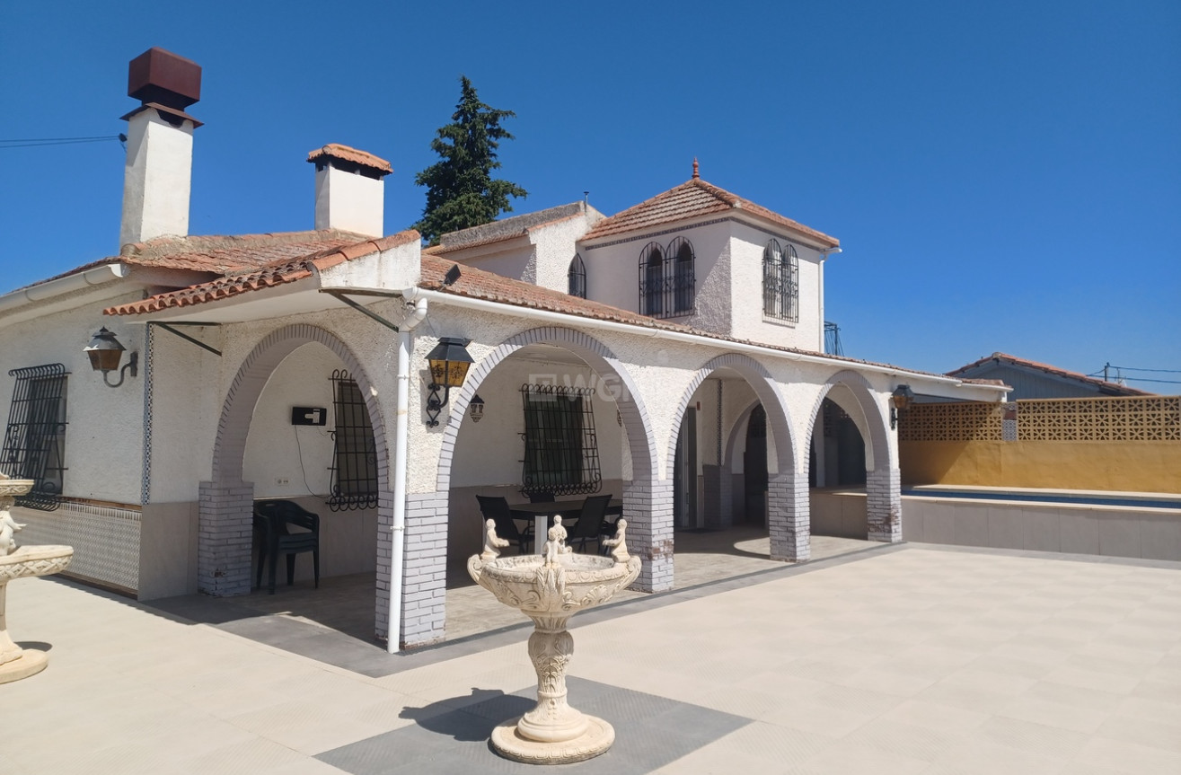 Resale - Villa - Canadas De San Pedro - Inland