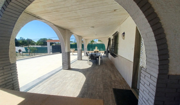 Resale - Villa - Canadas De San Pedro - Inland